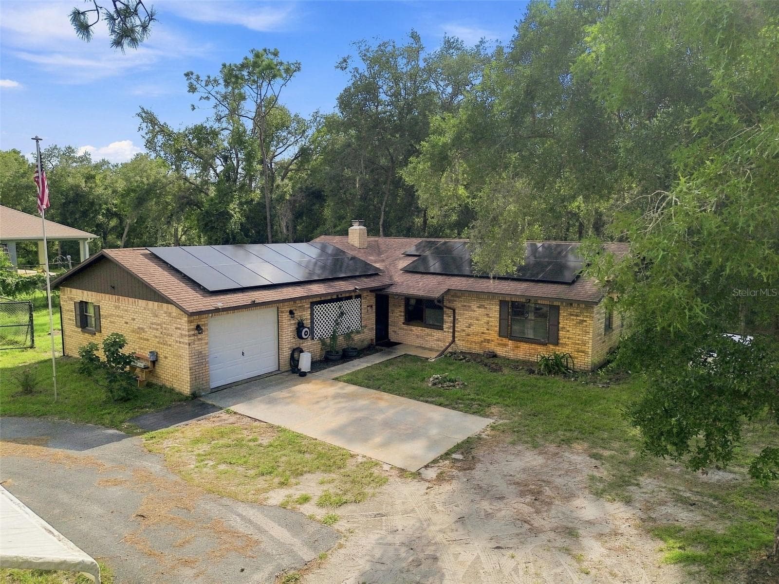 7059 JUNIPER AVE