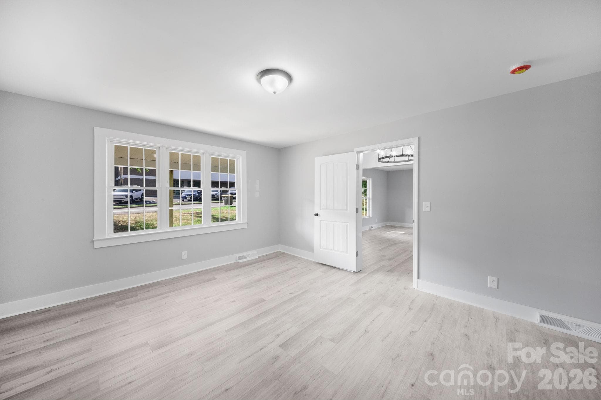 Single Family Residence at 807 N Walnut Street, Kannapolis, photo 9 of 24