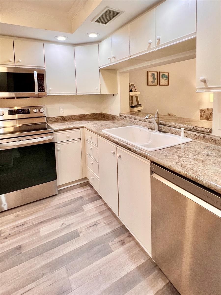 Condominium at 6501 STONE RIVER RD #104, BRADENTON, photo 22 of 43