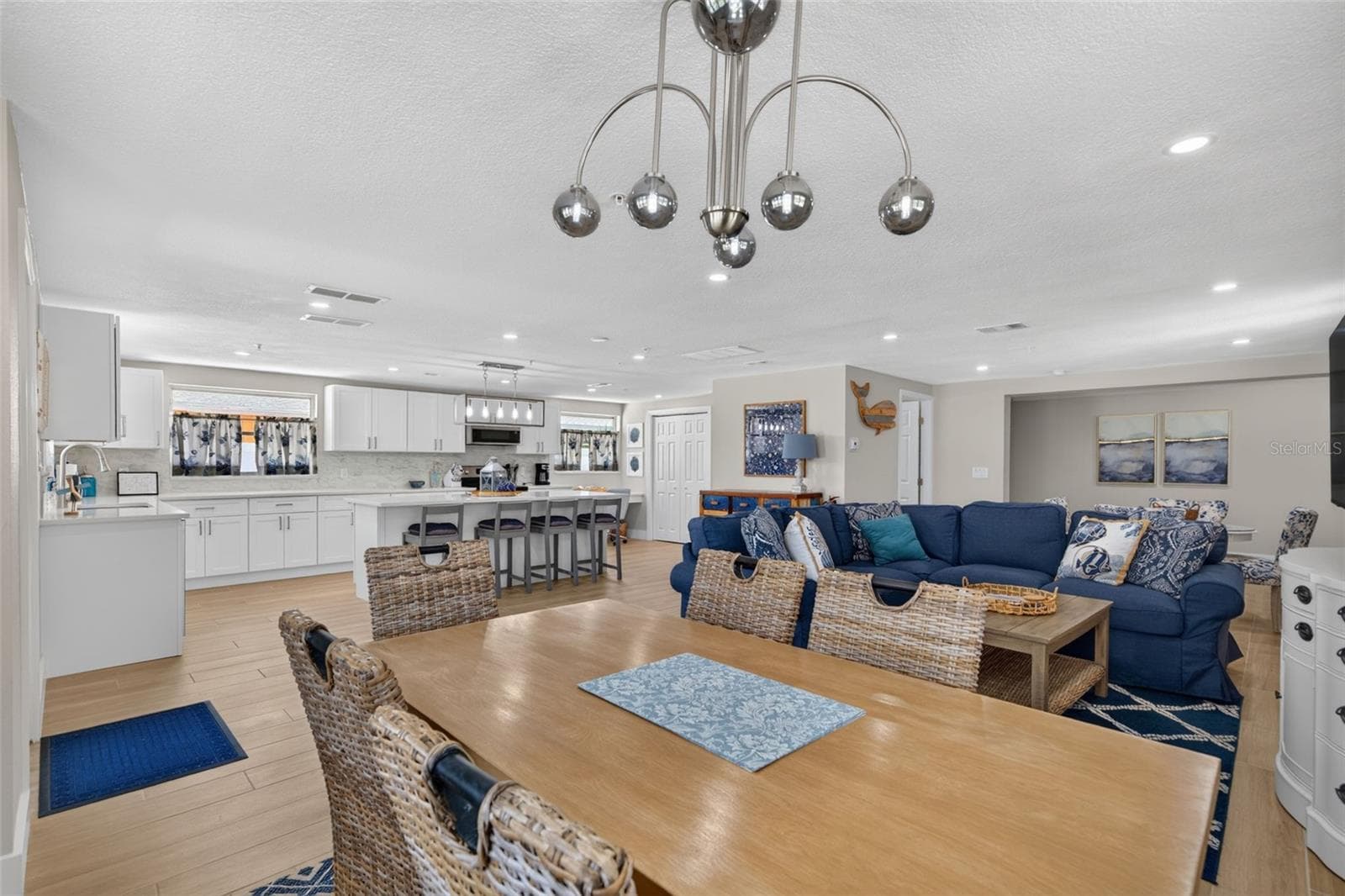Single Family Residence at 401 63RD ST, HOLMES BEACH, photo 10 of 49