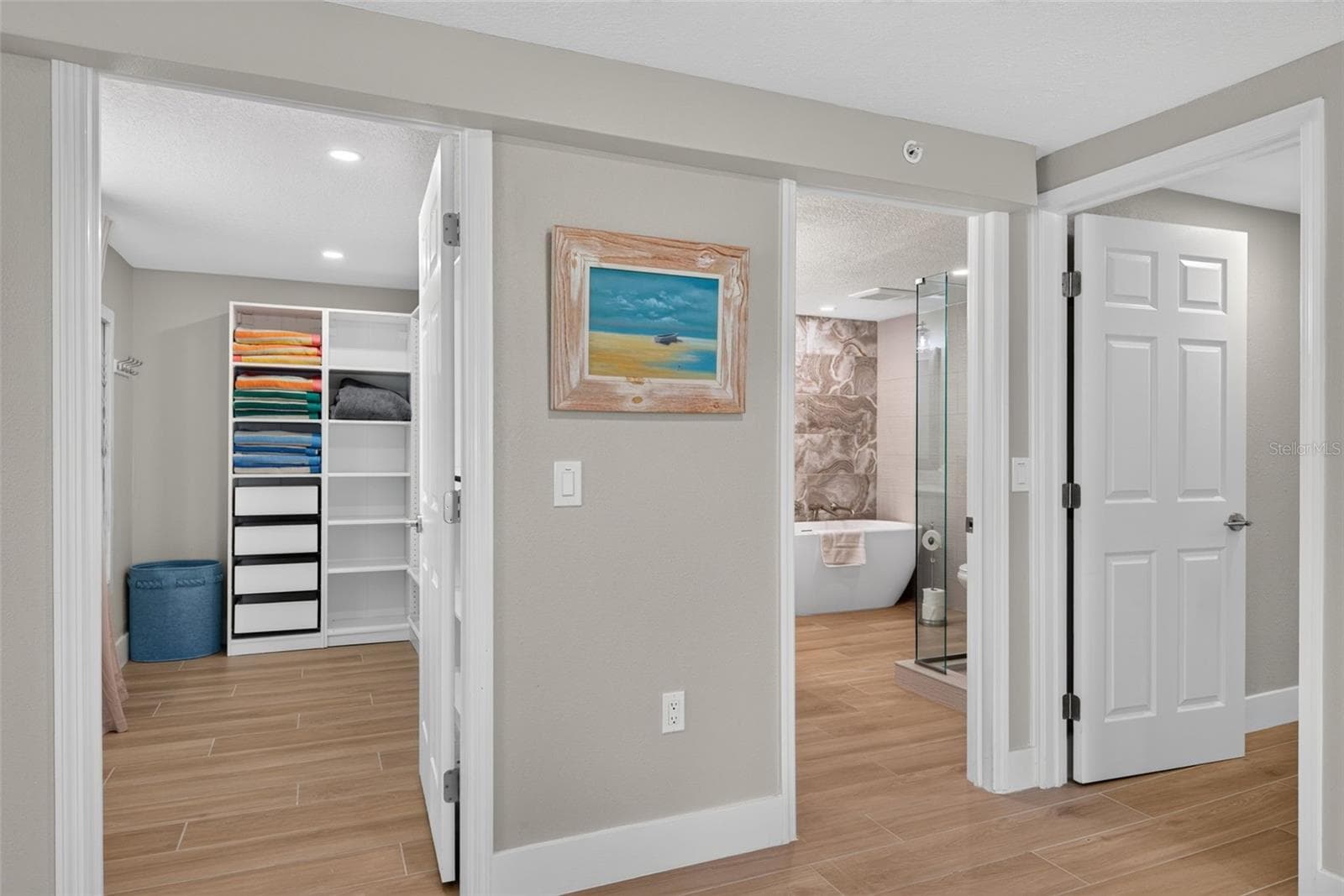 Single Family Residence at 401 63RD ST, HOLMES BEACH, photo 25 of 49