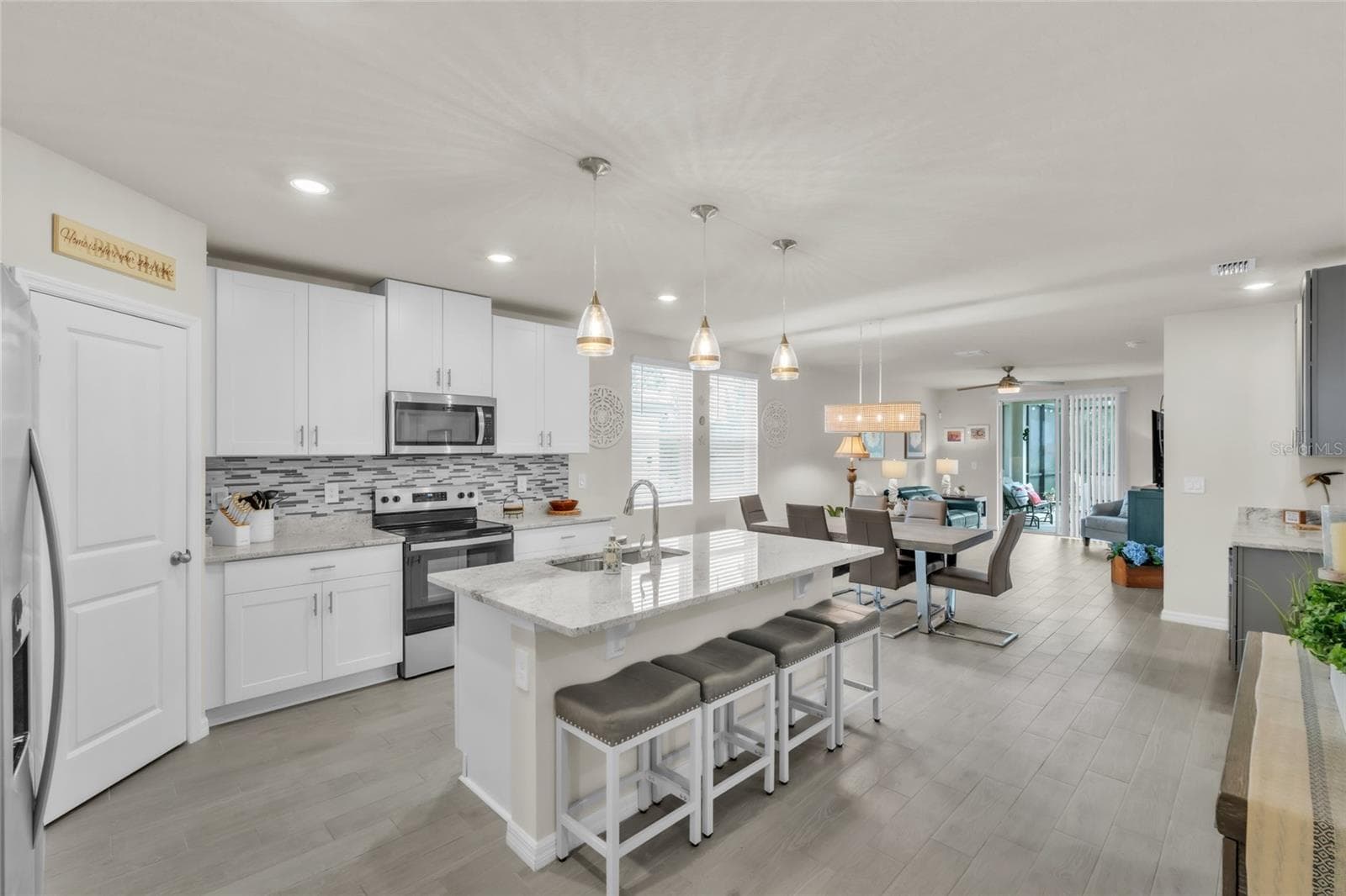 Open Floor Plan - 152 LAZY SHORE DR, NOKOMIS