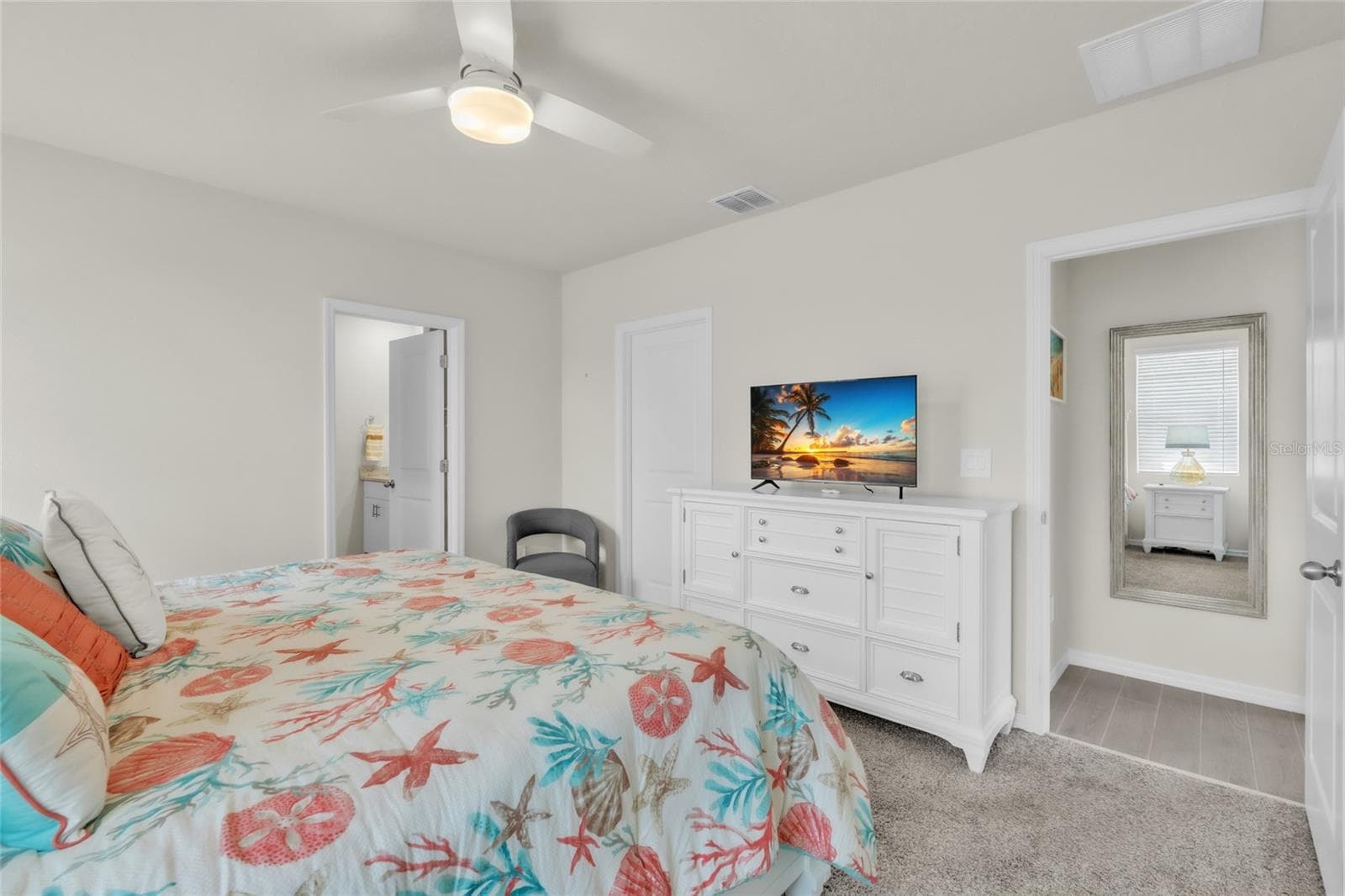 Single Family Residence at 152 LAZY SHORE DR, NOKOMIS, photo 19 of 91