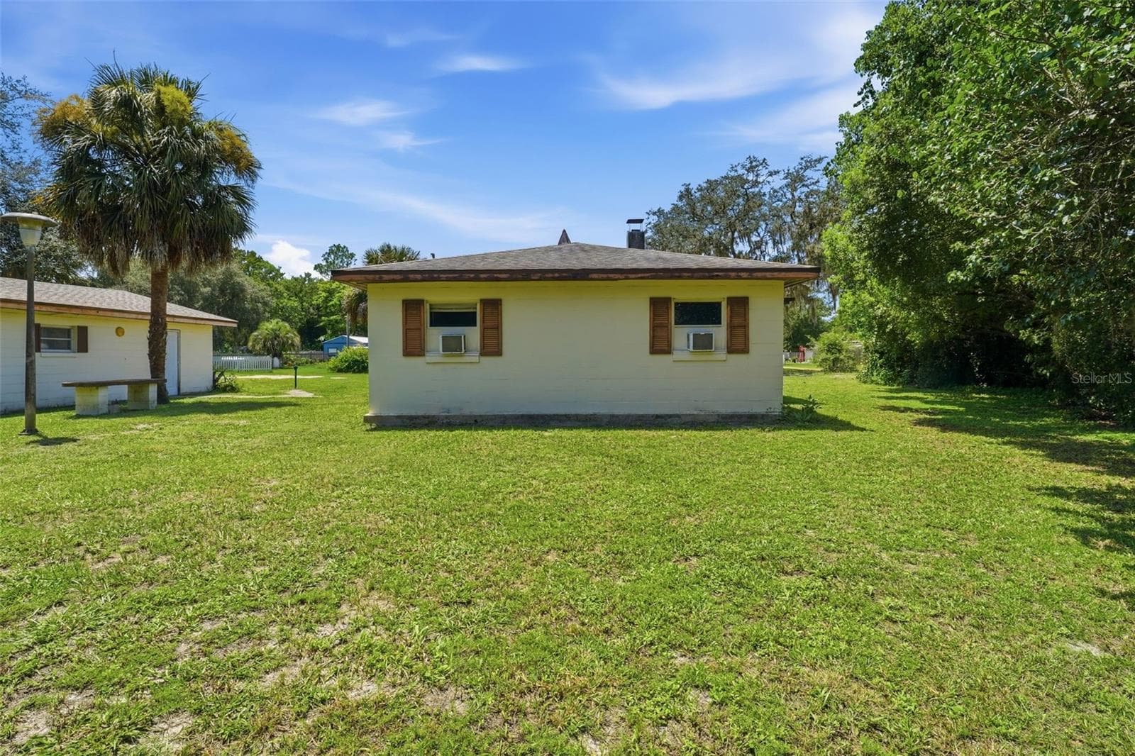 Single Family Residence at 45828 DEER ST, PAISLEY, photo 4 of 40