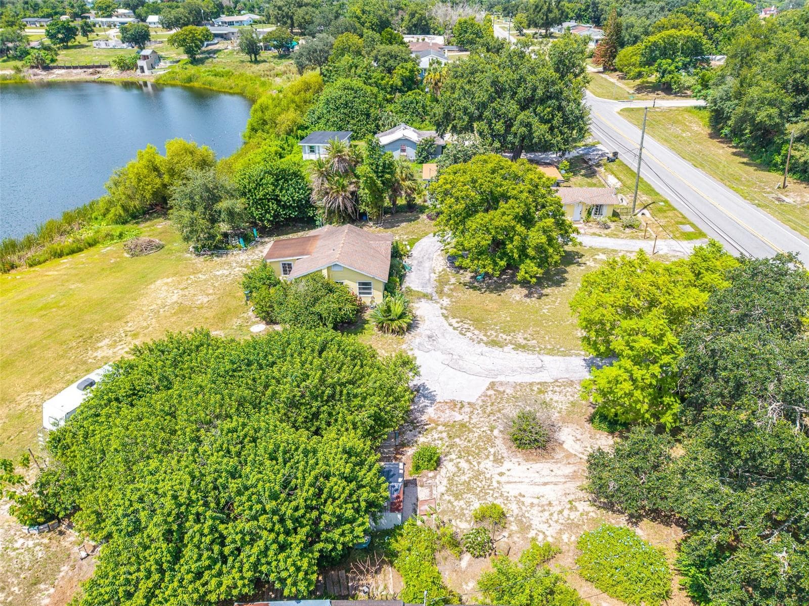 Single Family Residence at 1120 S SCENIC HWY, LAKE WALES, photo 33 of 46