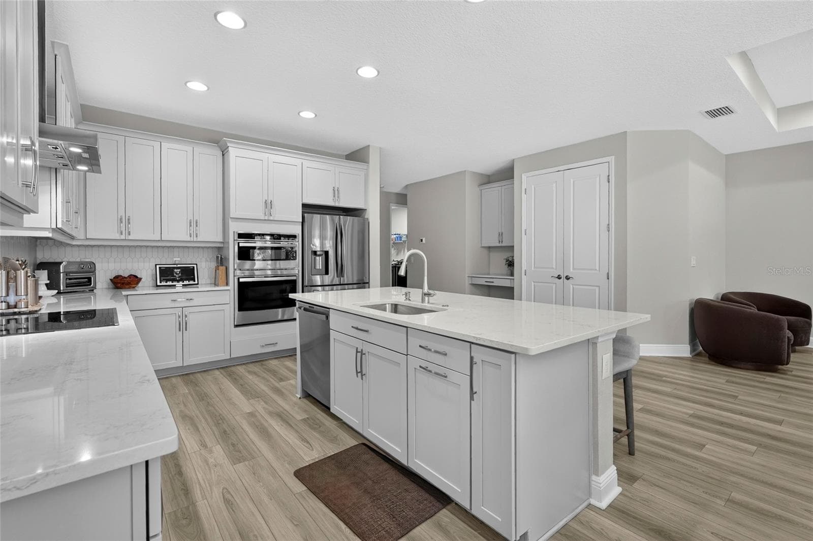 Single Family Residence at 3541 SECLUDED CT, SARASOTA, photo 23 of 60