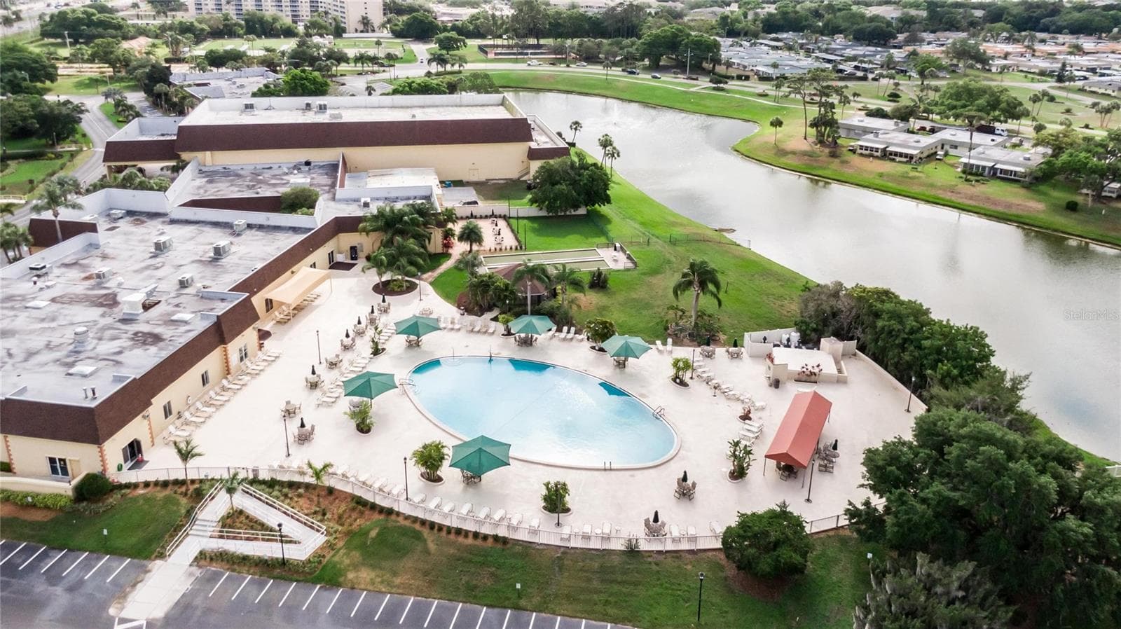 Condominium at 401 DE GRASSE PL #21, SUN CITY CENTER, photo 41 of 46