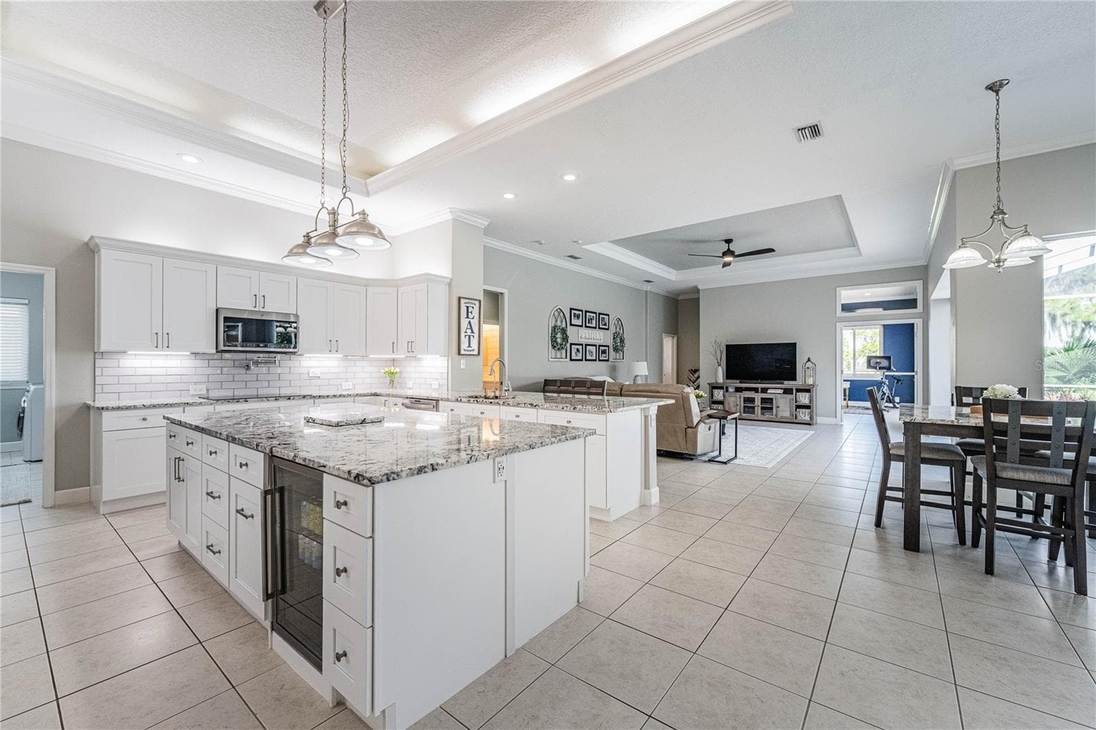 Single Family Residence at 1221 VISTA HILLS DR, LAKELAND, photo 5 of 50