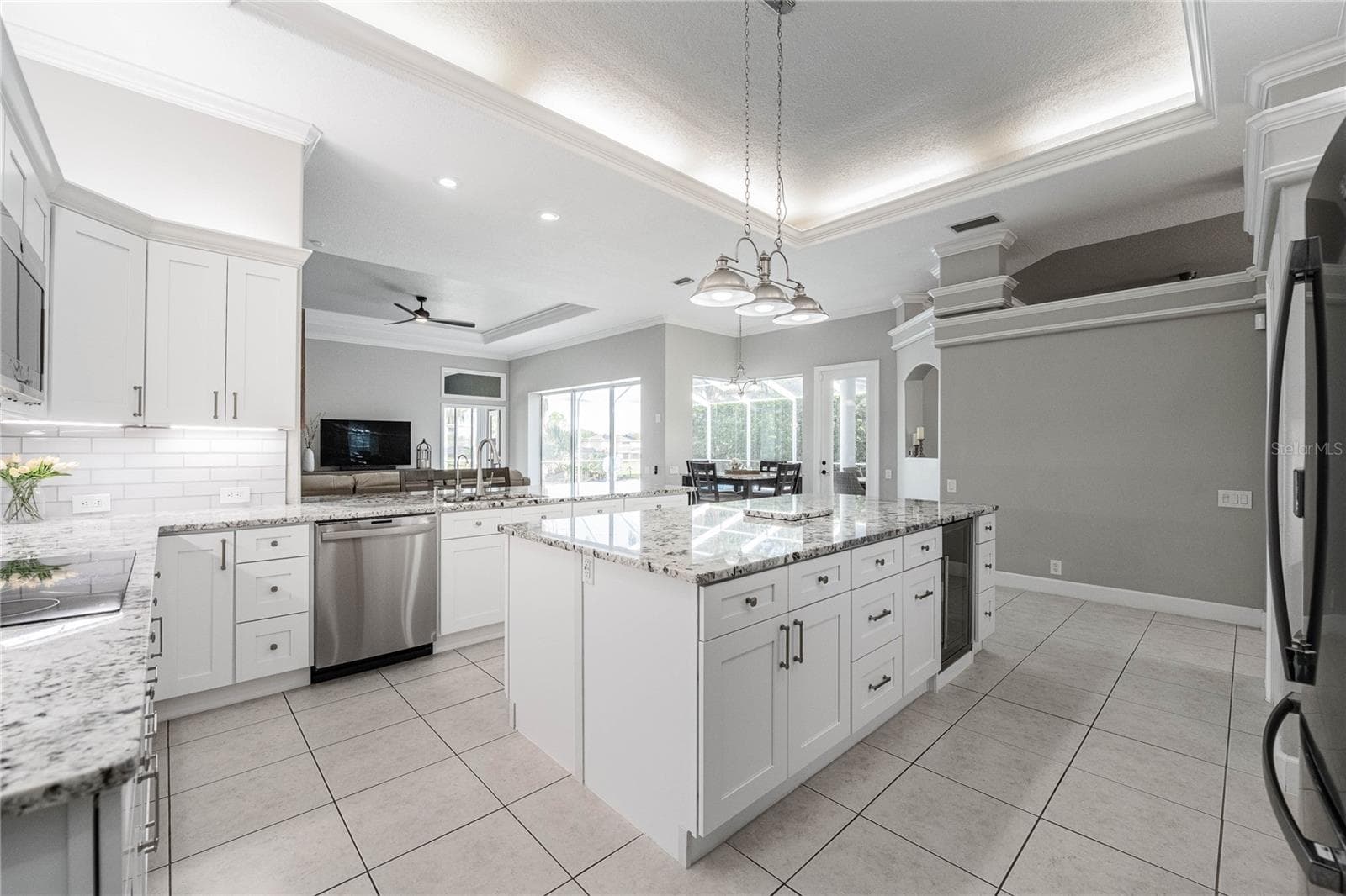 Single Family Residence at 1221 VISTA HILLS DR, LAKELAND, photo 6 of 50