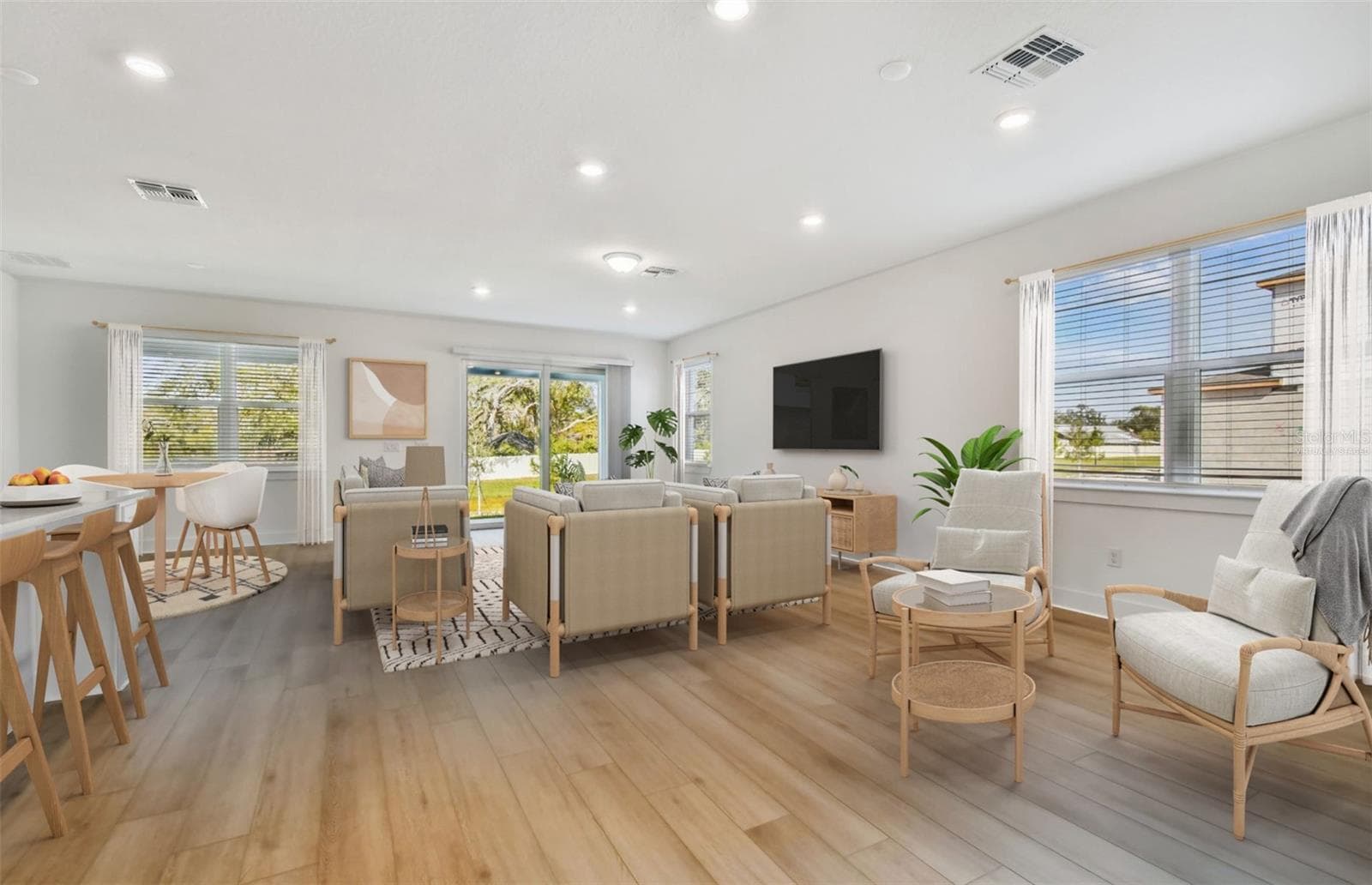 Virtually Staged - Model Representation - 9944 JOHNSON OAKS GLN, PARRISH