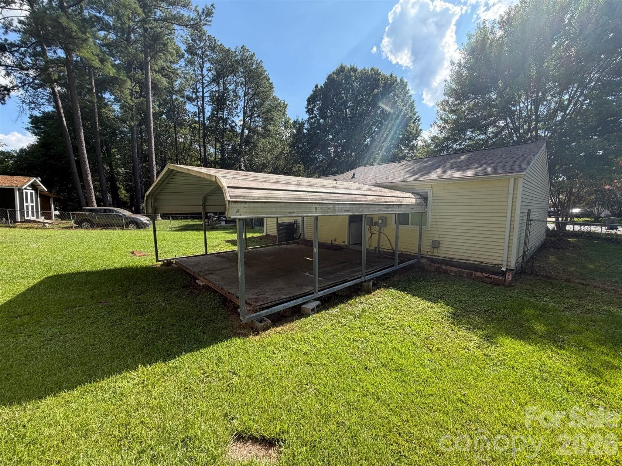 Single Family Residence at 3618 Gustar Court, Charlotte, photo 16 of 17