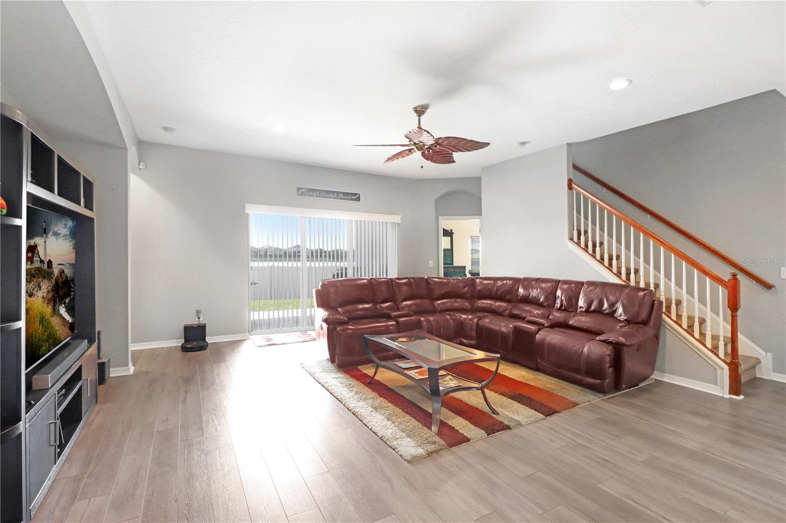Livingroom - 433 YORK DALE DR, RUSKIN