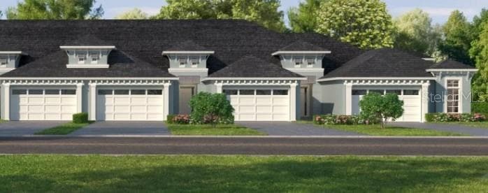 52 BRIGHTON LN