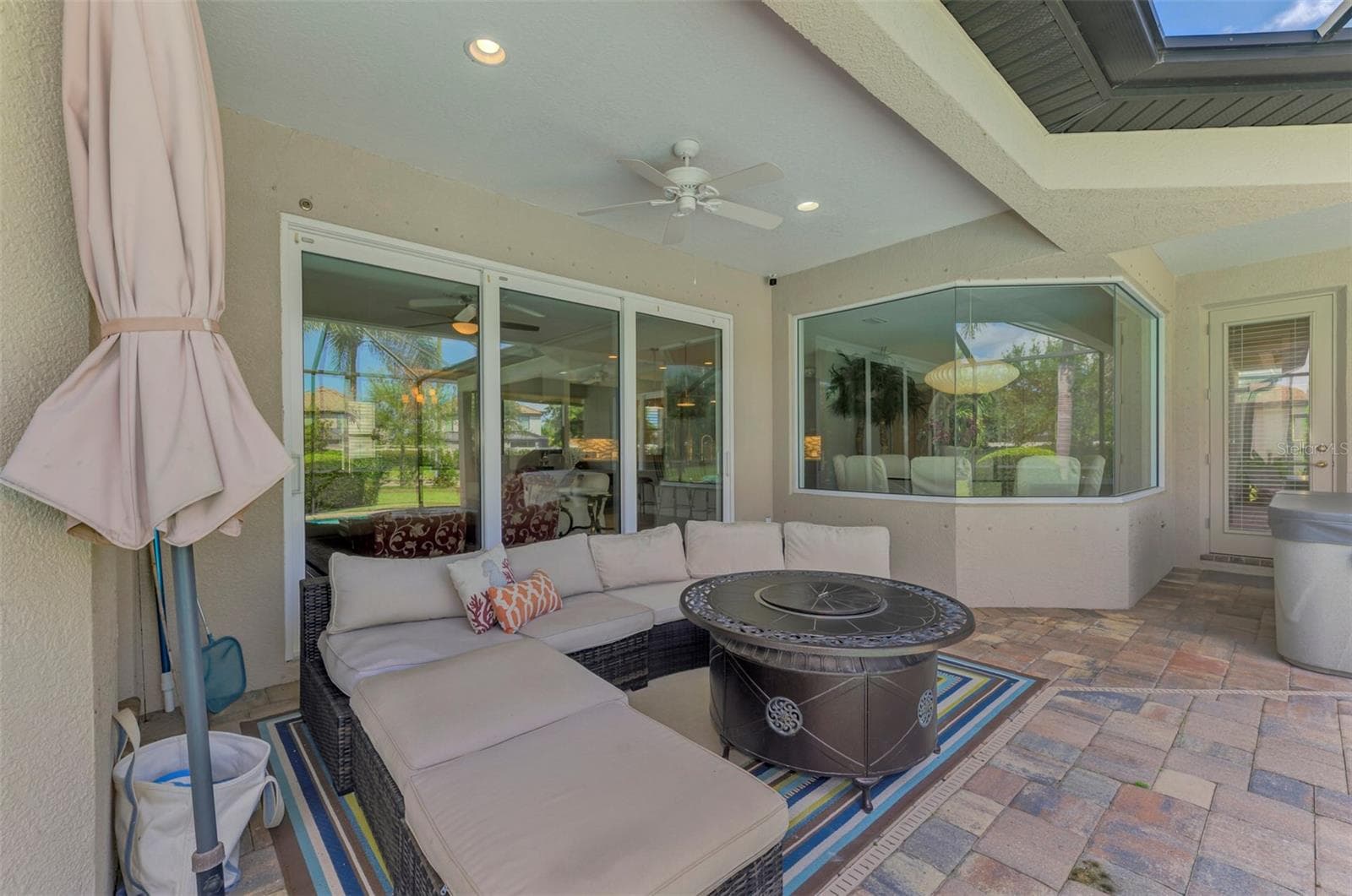 Single Family Residence at 708 ROSEMARY CIR, BRADENTON, photo 45 of 93