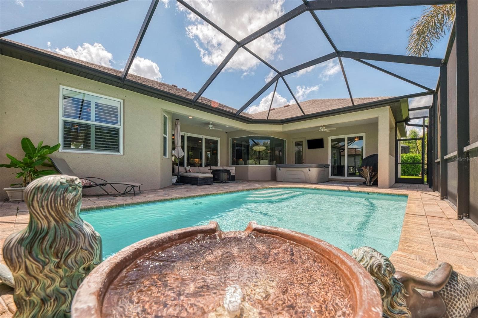 Single Family Residence at 708 ROSEMARY CIR, BRADENTON, photo 49 of 93