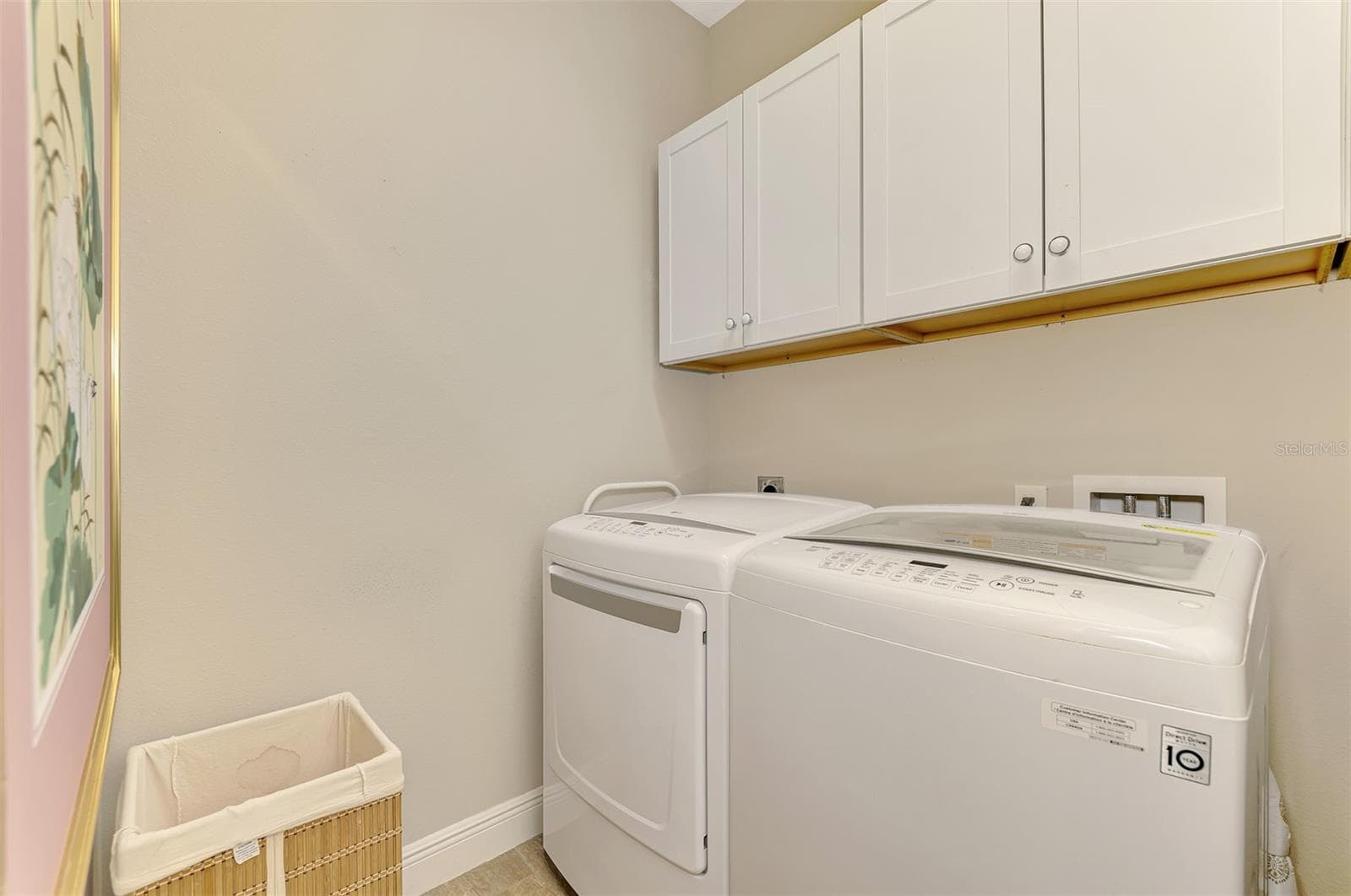 Separate laundry room - 708 ROSEMARY CIR, BRADENTON