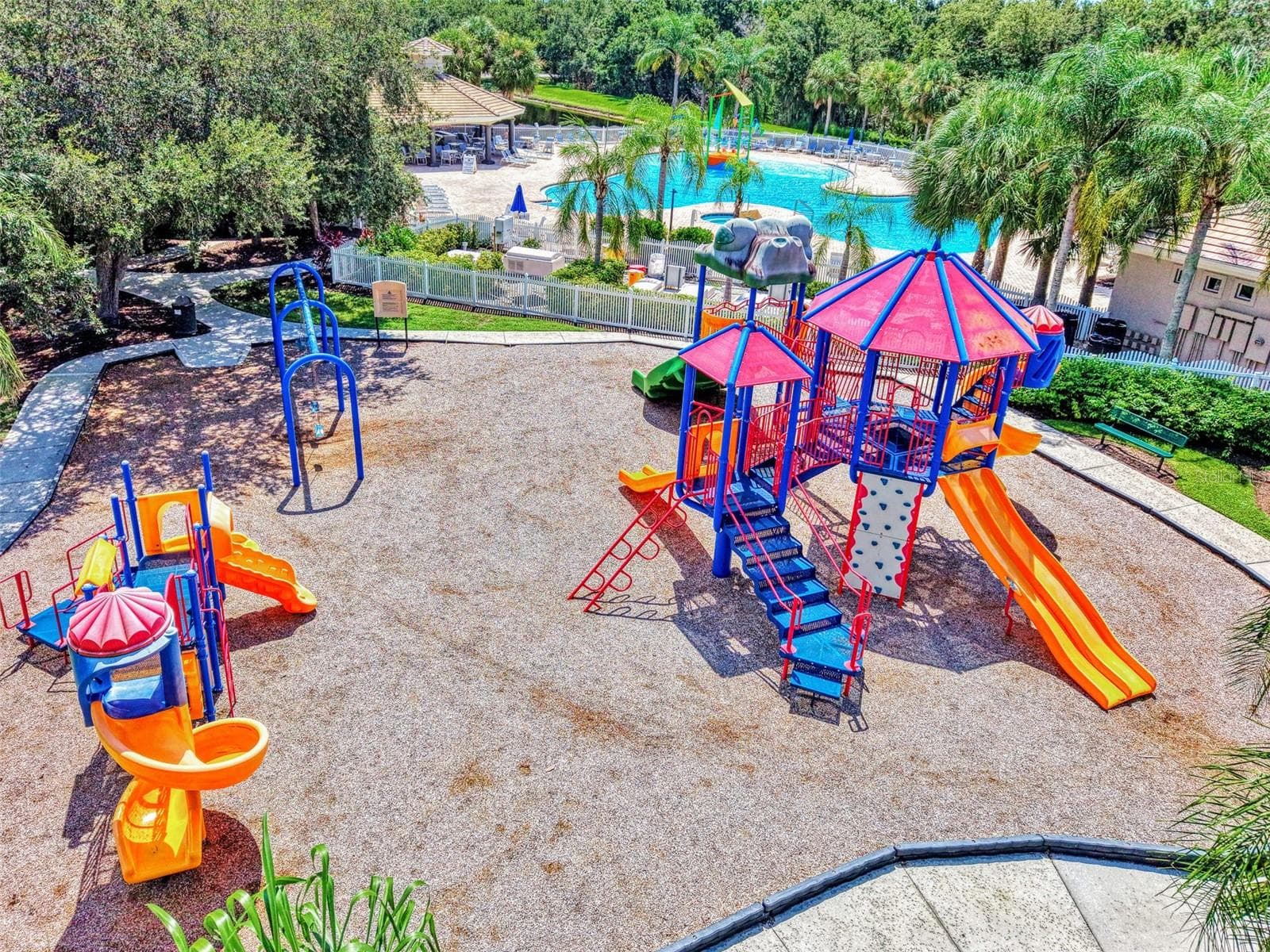 Single Family Residence at 708 ROSEMARY CIR, BRADENTON, photo 70 of 93