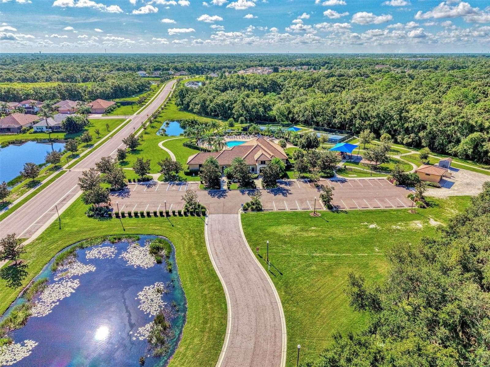 Single Family Residence at 708 ROSEMARY CIR, BRADENTON, photo 85 of 93