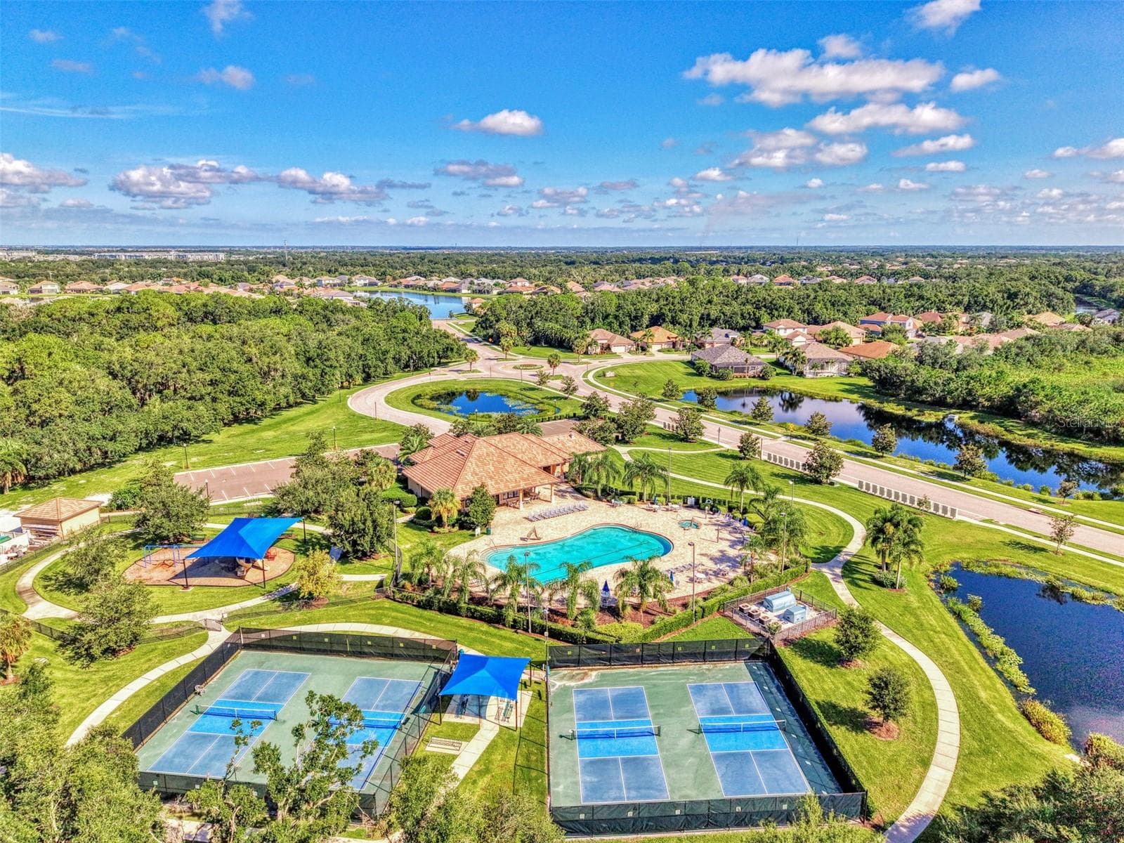 Single Family Residence at 708 ROSEMARY CIR, BRADENTON, photo 89 of 93