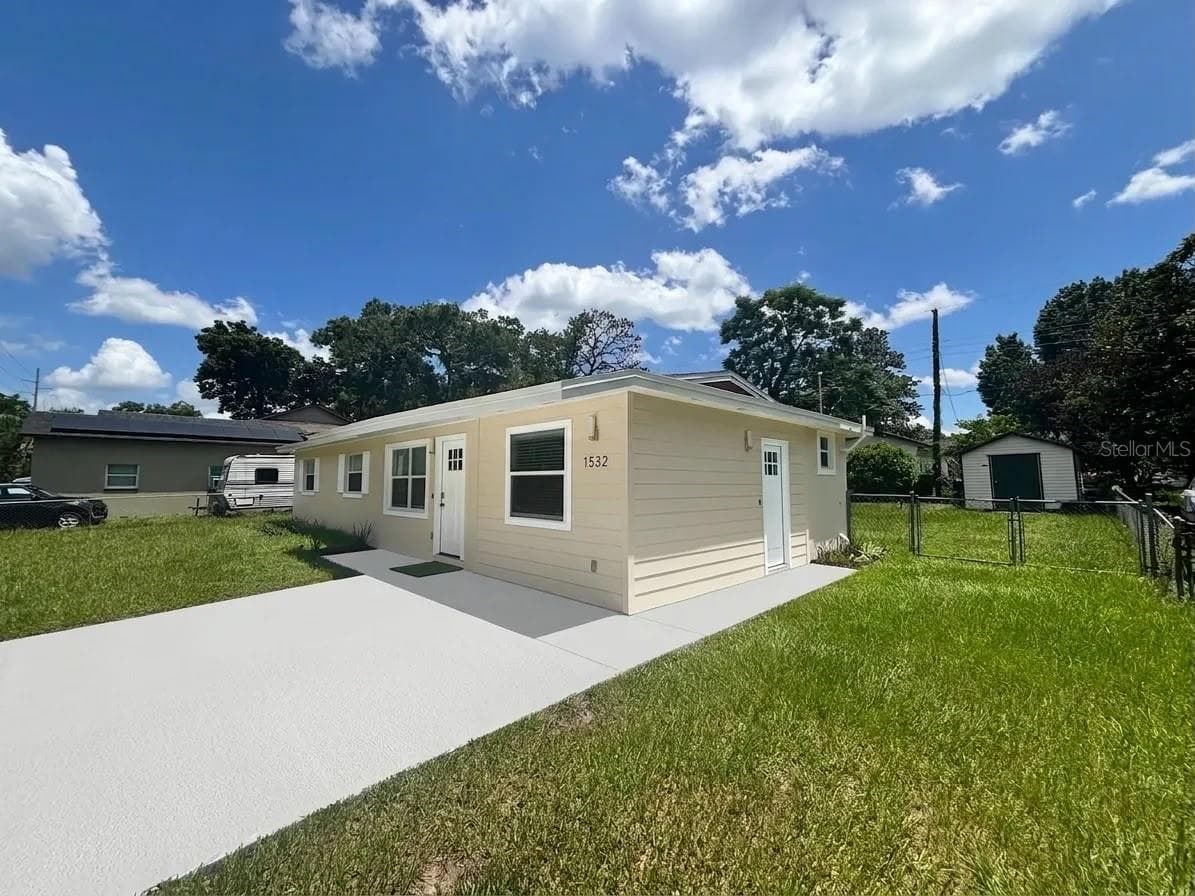 Single Family Residence at 1532 E VOTAW RD, APOPKA, photo 4 of 43