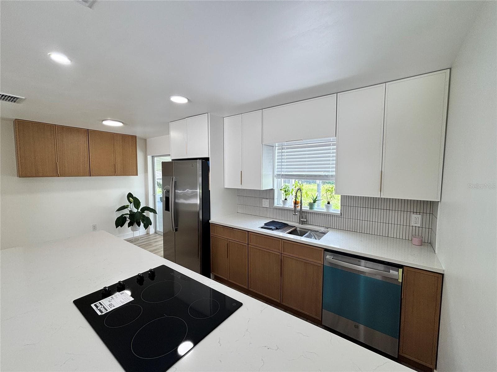 Single Family Residence at 1532 E VOTAW RD, APOPKA, photo 13 of 43
