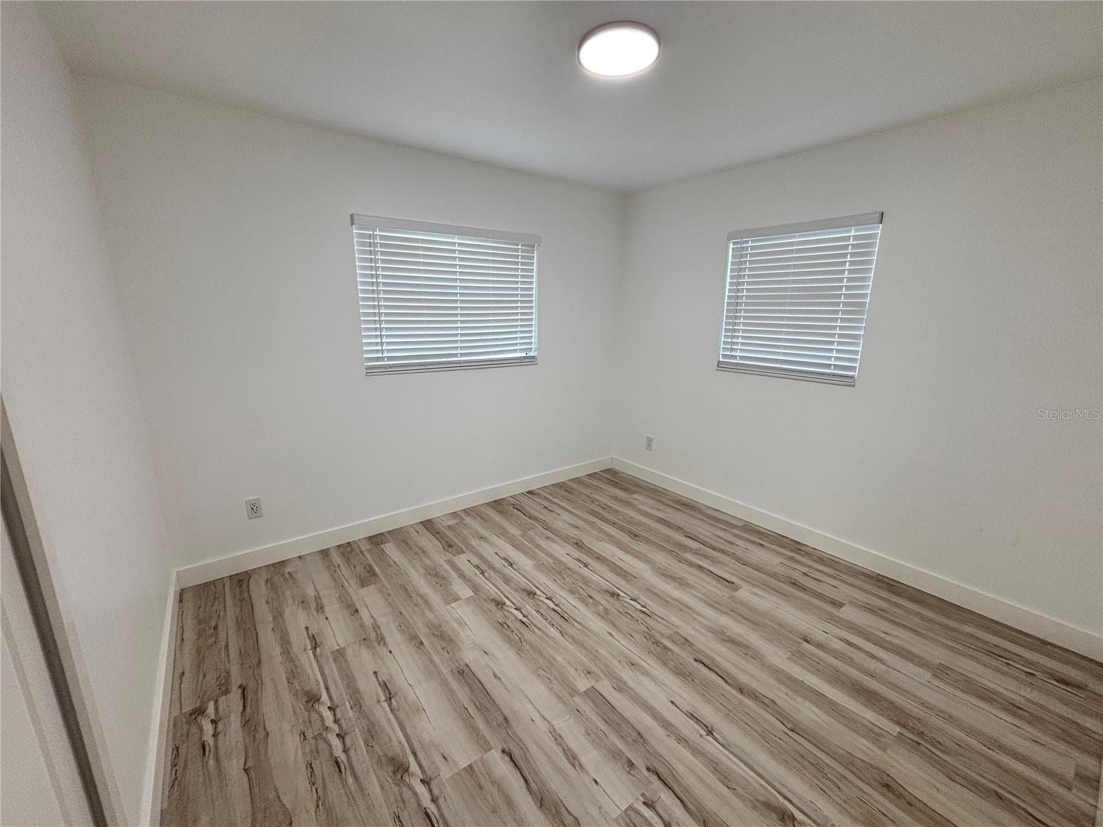 Single Family Residence at 1532 E VOTAW RD, APOPKA, photo 19 of 43