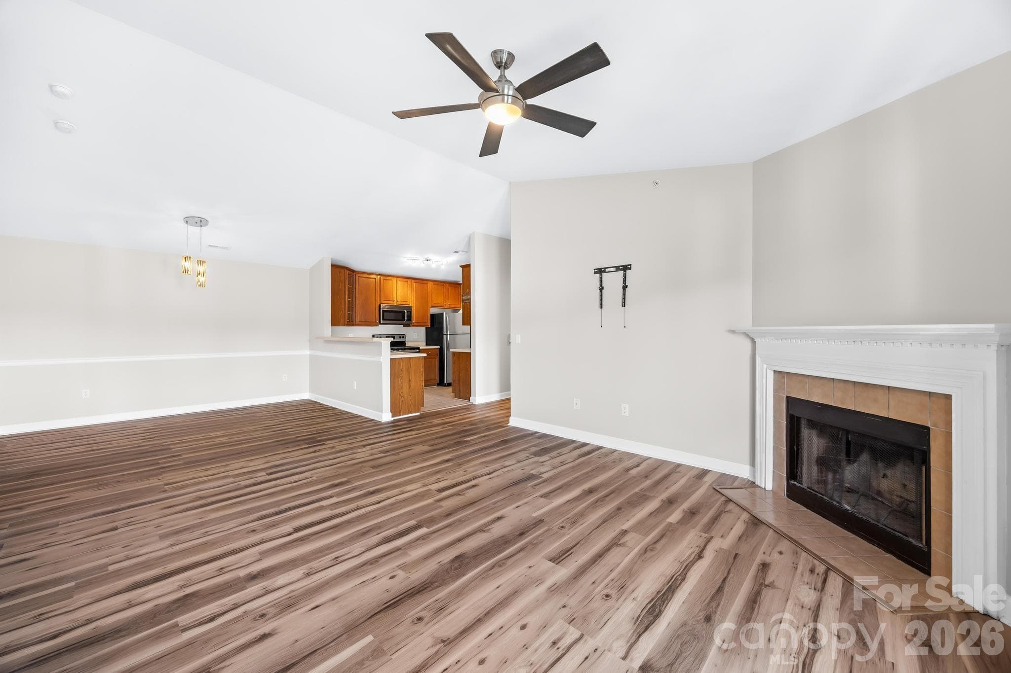 Condominium at 19747 Deer Valley Drive, Cornelius, photo 8 of 34