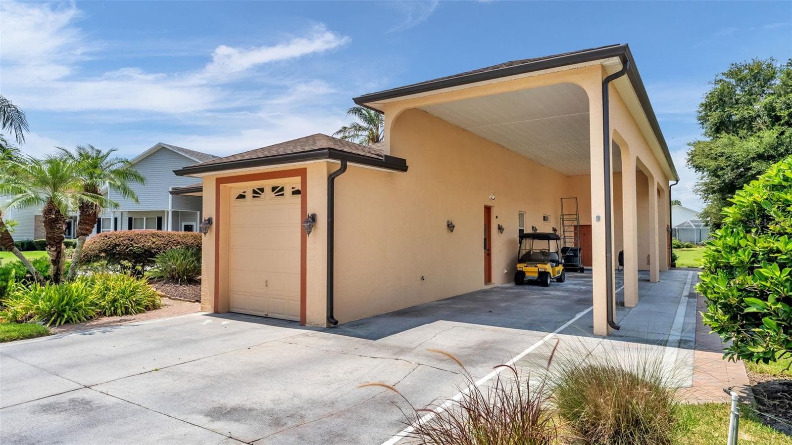 Single Family Residence at 1230 MOTORCOACH DR, POLK CITY, photo 27 of 37