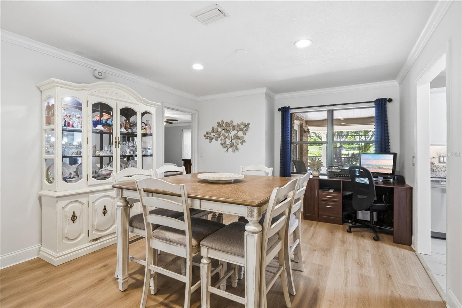 Formal dinning room - 2249 E UNION CIR, DELTONA