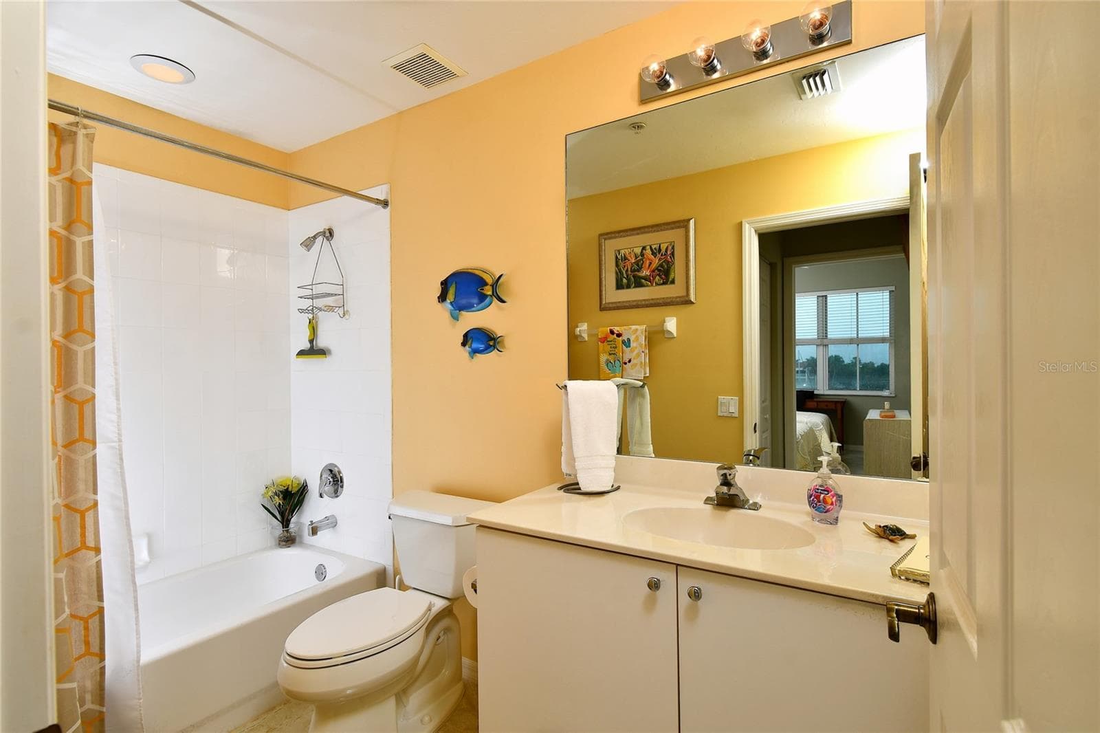 Condominium at 2060 MATECUMBE KEY RD #2402, PUNTA GORDA, photo 24 of 38