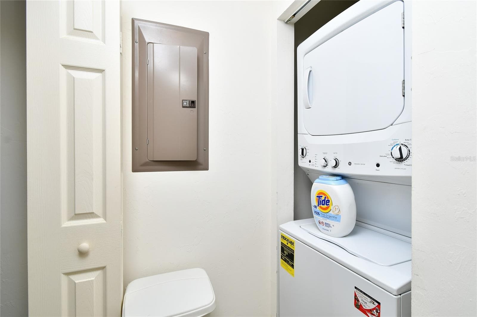 Condominium at 2060 MATECUMBE KEY RD #2402, PUNTA GORDA, photo 29 of 38