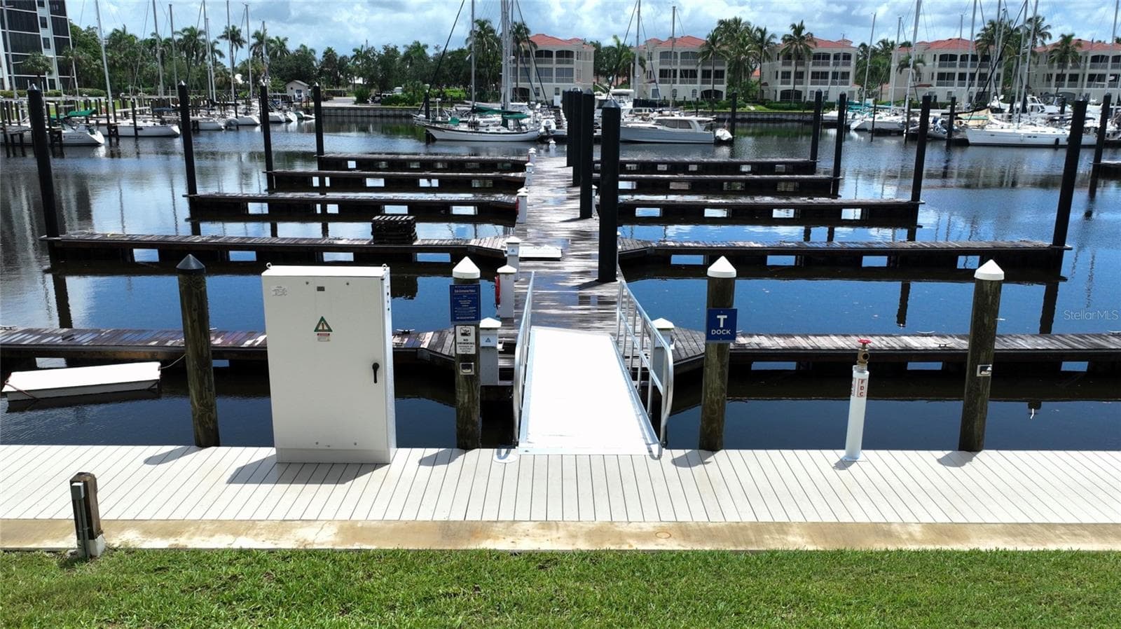 Condominium at 2060 MATECUMBE KEY RD #2402, PUNTA GORDA, photo 36 of 38