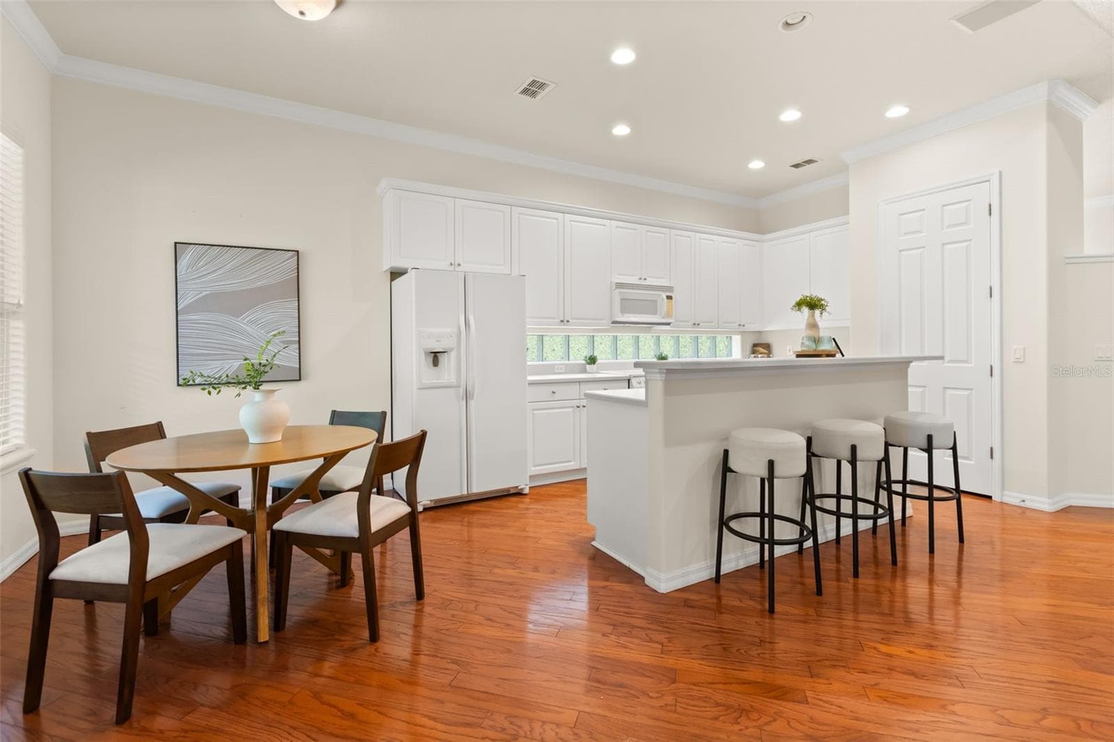 Single Family Residence at 388 SOTHEBY WAY, DEBARY, photo 12 of 43