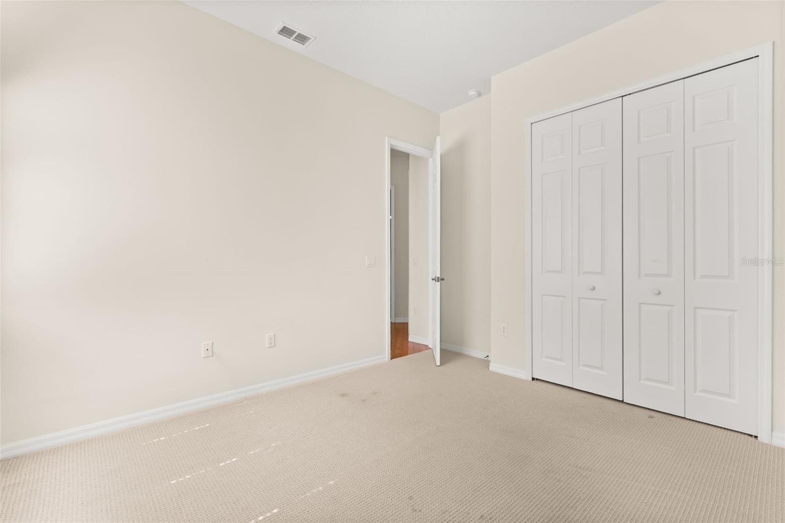 Single Family Residence at 388 SOTHEBY WAY, DEBARY, photo 28 of 43