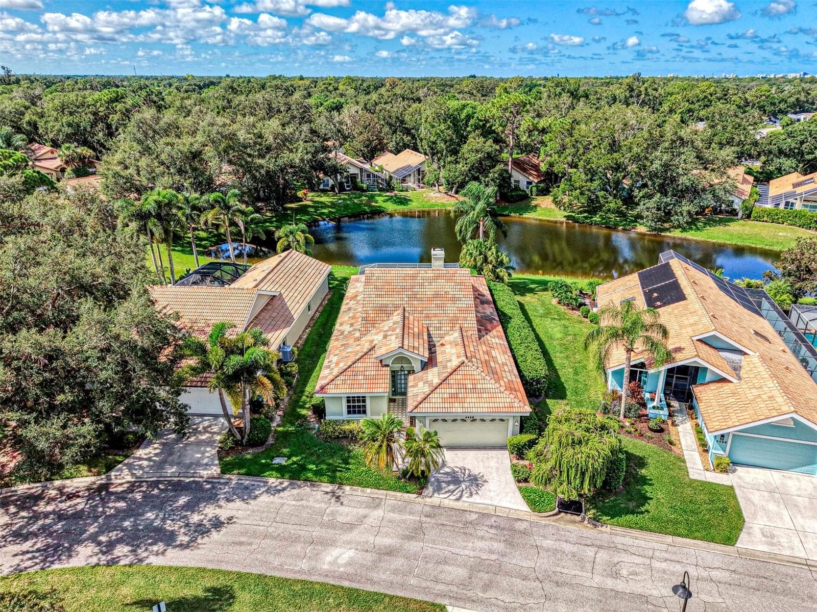 Single Family Residence at 4468 ASCOT CIR N, SARASOTA, photo 4 of 55
