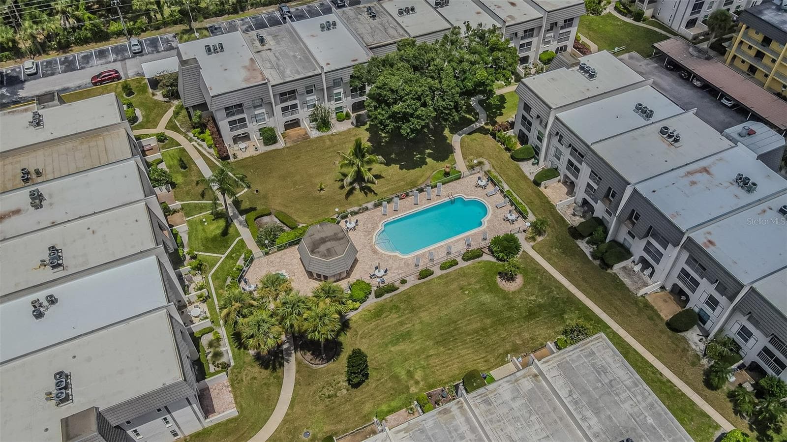 Condominium at 8765 BARDMOOR BLVD #304, SEMINOLE, photo 7 of 27