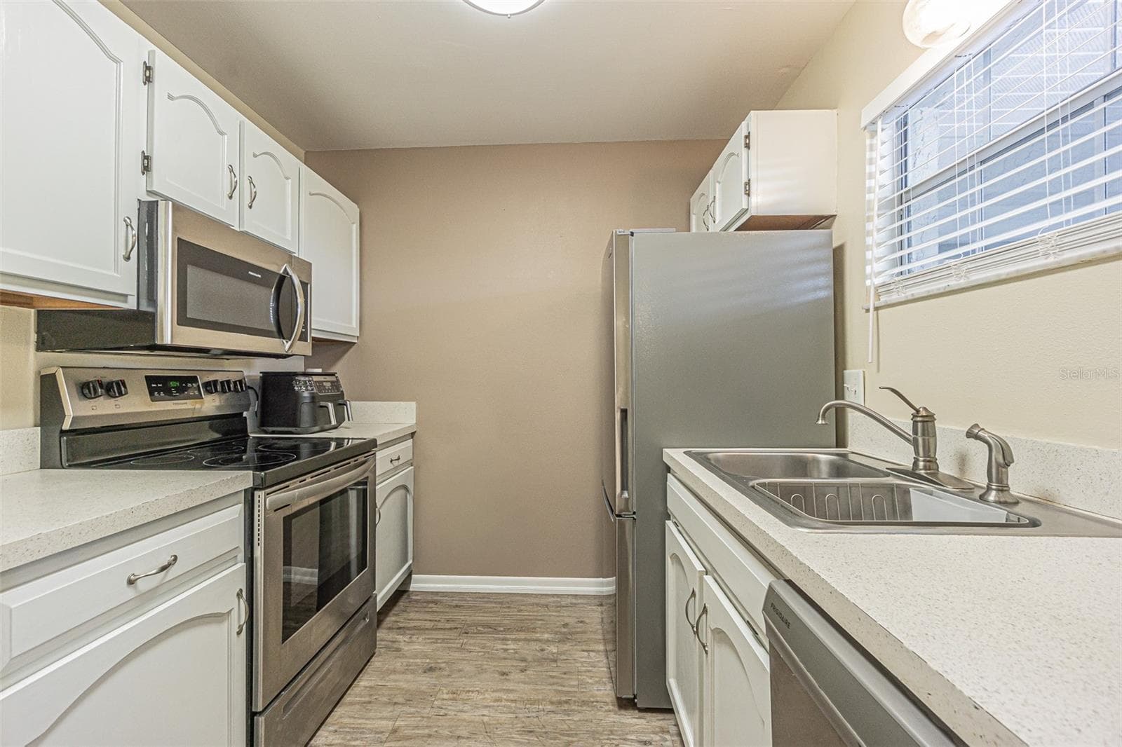 Condominium at 8765 BARDMOOR BLVD #304, SEMINOLE, photo 12 of 27