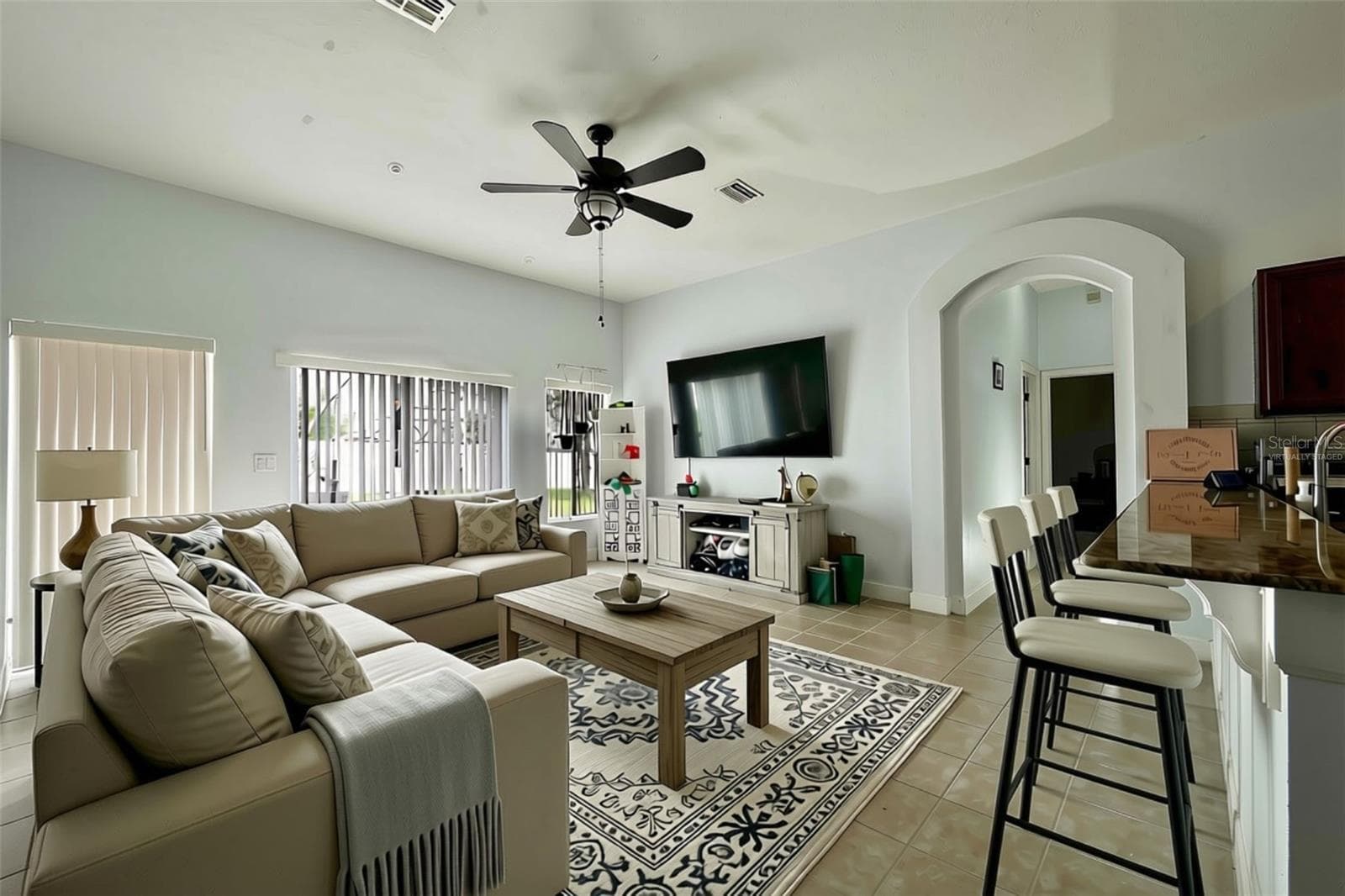 Virtually Staged - 5683 BRACKENWOOD DR, SPRING HILL