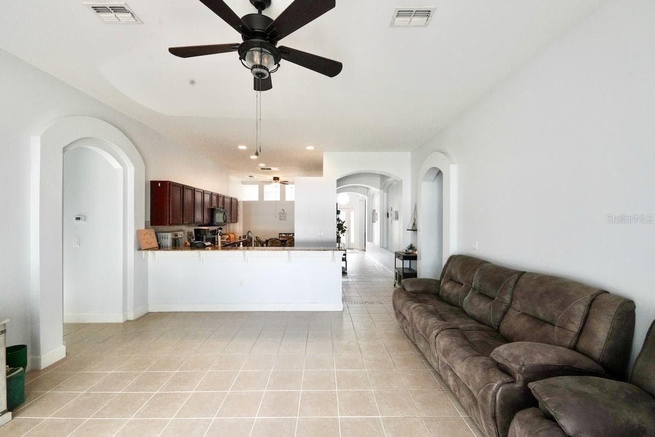 Single Family Residence at 5683 BRACKENWOOD DR, SPRING HILL, photo 25 of 49