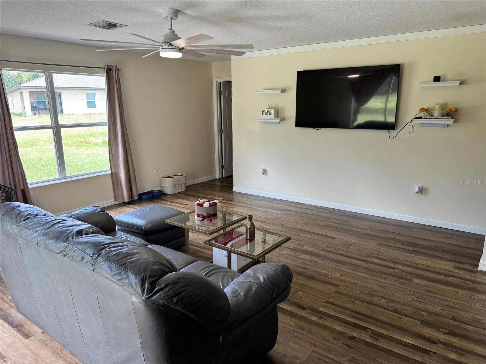 Living Room - 609 KISSIMMEE LN, POINCIANA