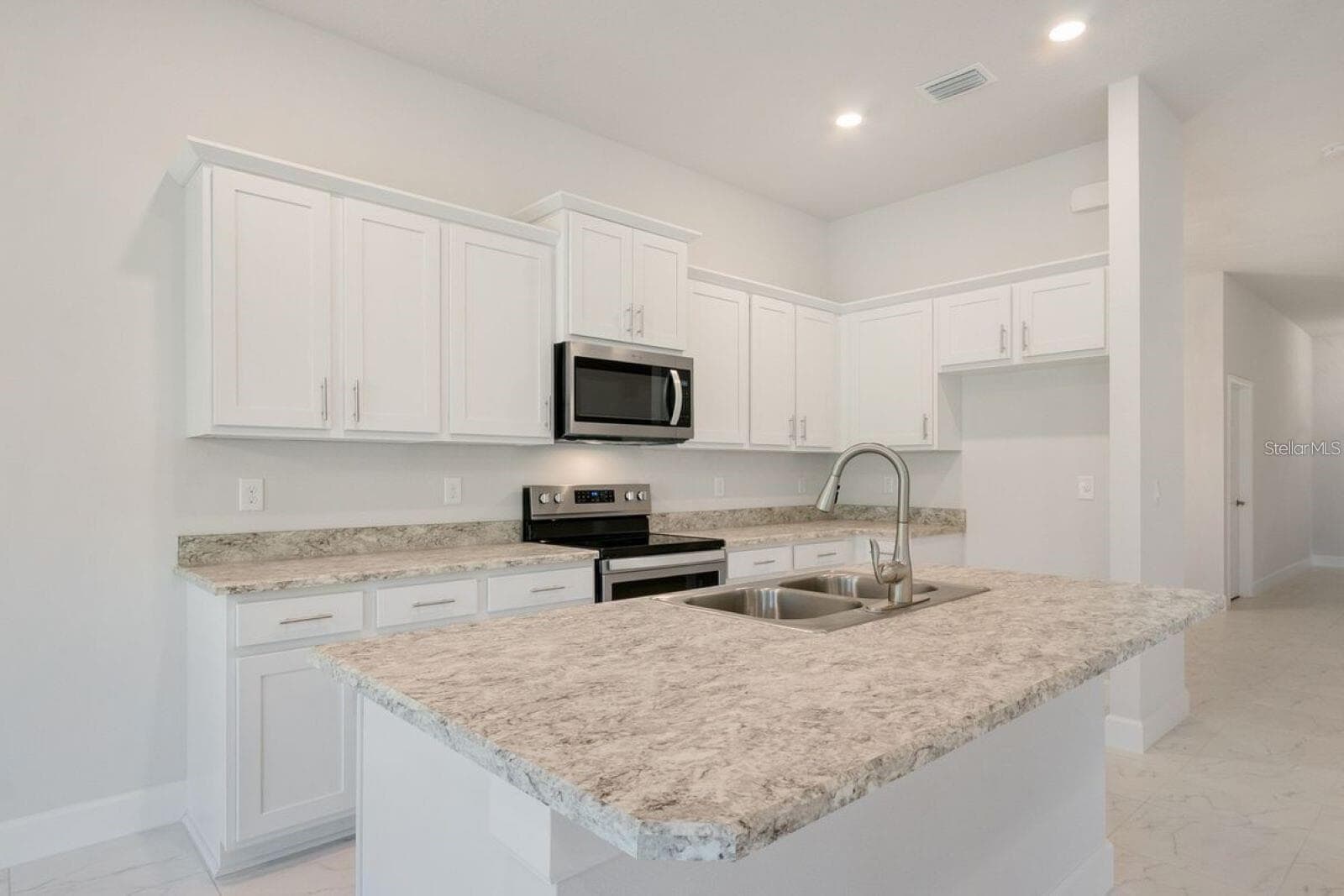 Picture of similar home for illustrative purposes only.  Colors and features will vary! - 4404 SW 92ND PLACE RD, OCALA