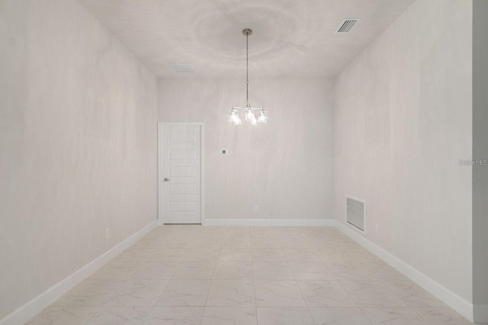 Picture of similar home for illustrative purposes only.  Colors and features will vary! - 4404 SW 92ND PLACE RD, OCALA