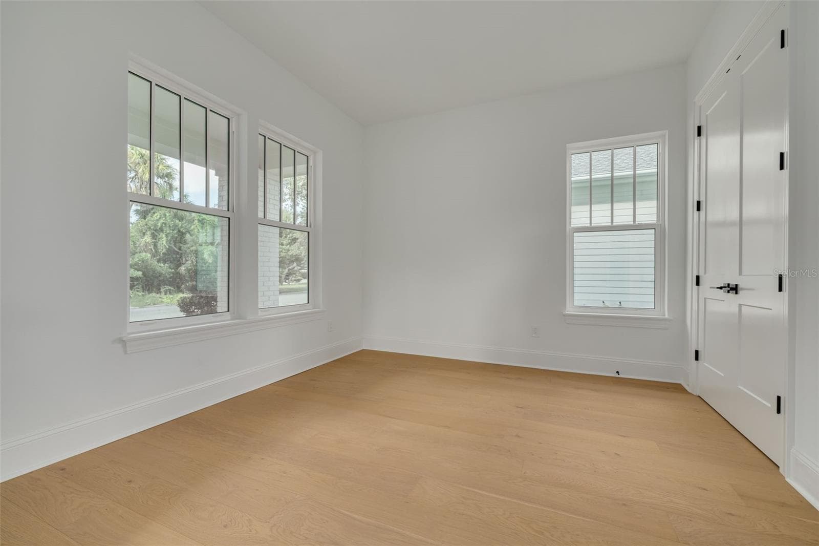 Single Family Residence at 125 24TH AVE SE, ST PETERSBURG, photo 52 of 80