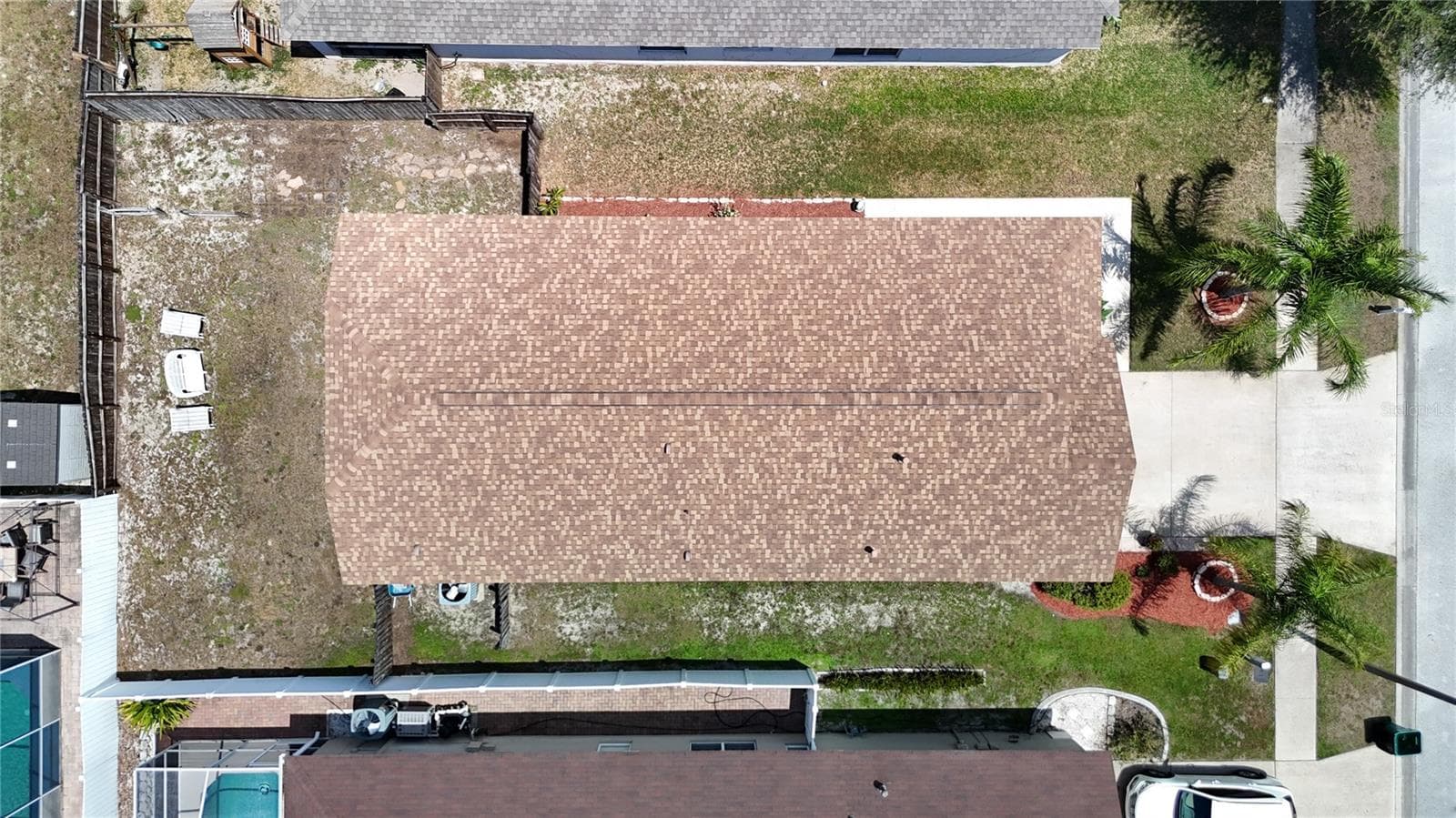 Single Family Residence at 24443 SUMMER WIND CT, LUTZ, photo 37 of 40