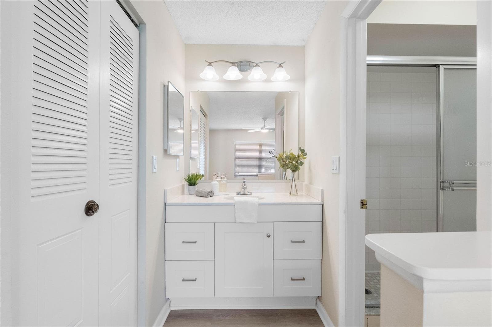 Primary Bathroom - 2833 ORANGE TREE CIR N #A, PALM HARBOR
