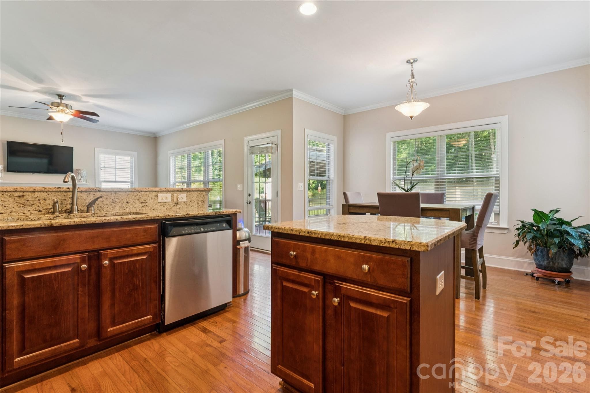 Single Family Residence at 447 Shelby Ann Lane, Rock Hill, photo 17 of 48