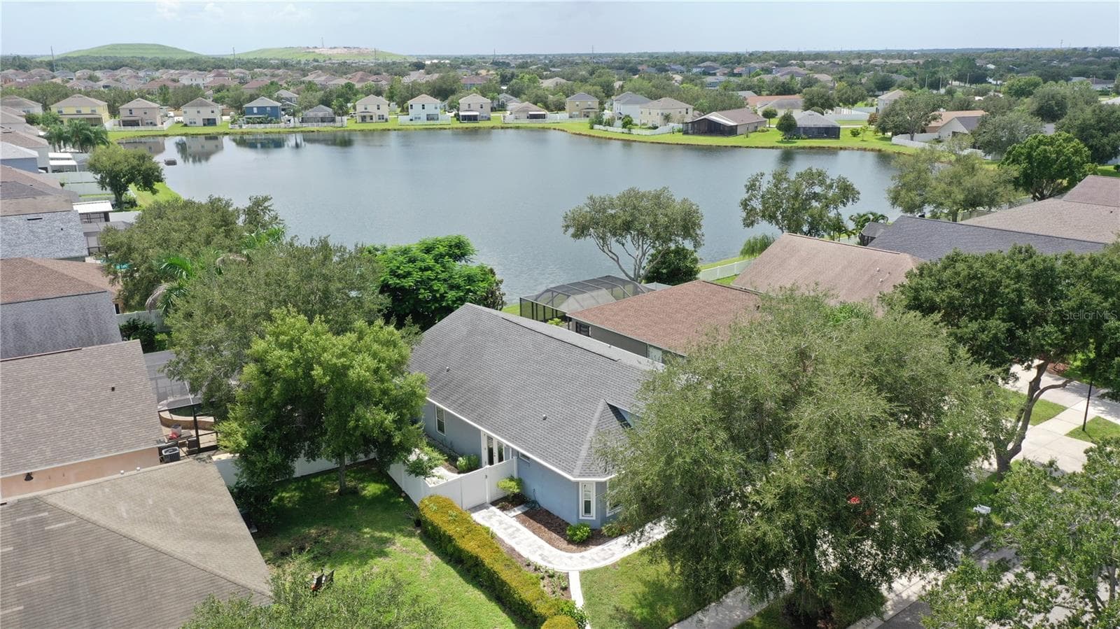 Single Family Residence at 13429 FLADGATE MARK DR, RIVERVIEW, photo 2 of 50