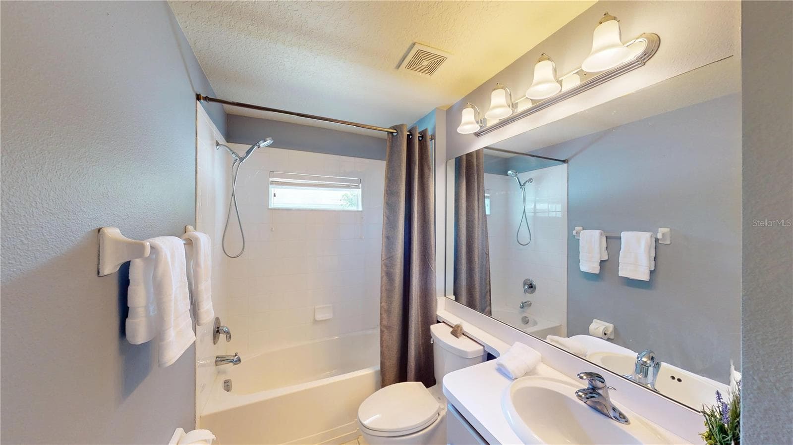 Single Family Residence at 13429 FLADGATE MARK DR, RIVERVIEW, photo 6 of 50