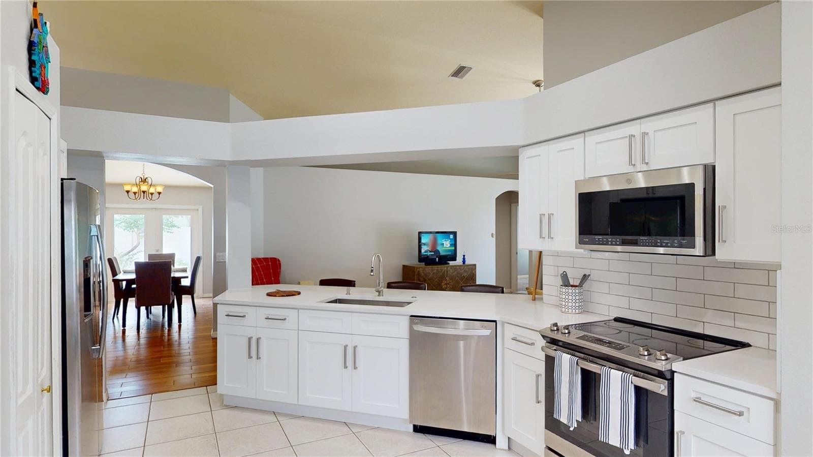 Single Family Residence at 13429 FLADGATE MARK DR, RIVERVIEW, photo 14 of 50
