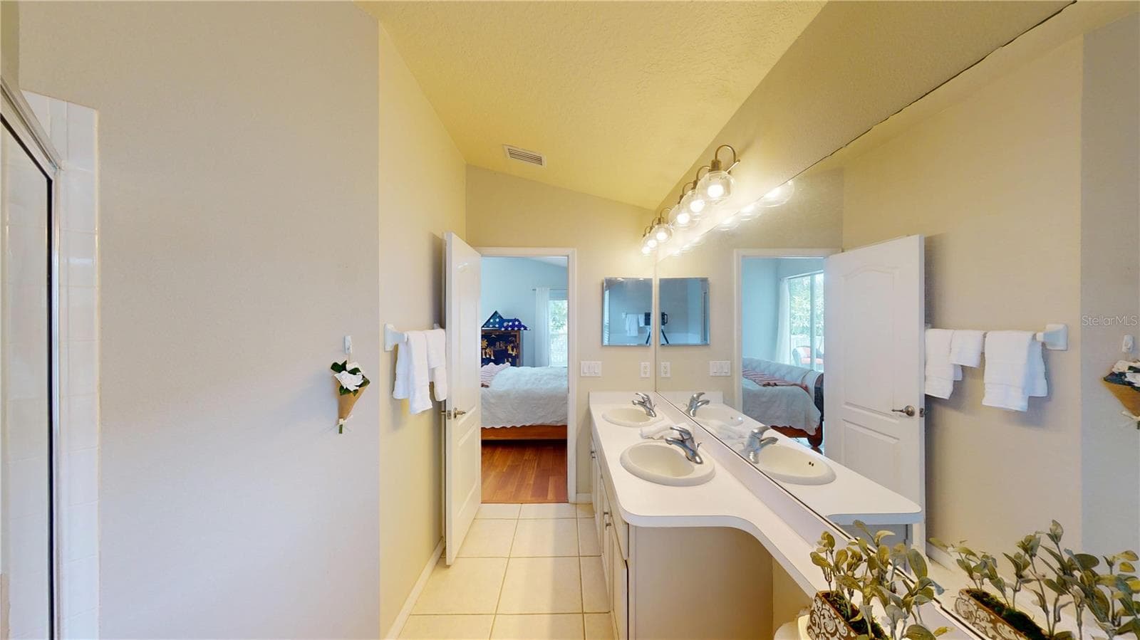 Single Family Residence at 13429 FLADGATE MARK DR, RIVERVIEW, photo 22 of 50
